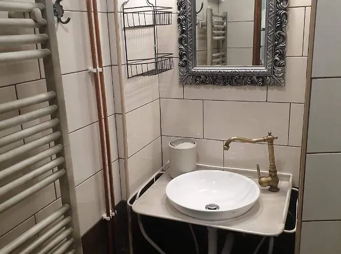 Apartma Misa, Tomo Ketis Sp